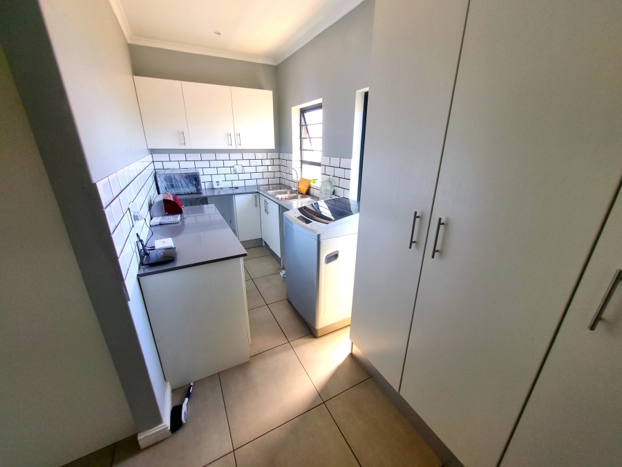 3 Bedroom Property for Sale in Country Club Western Cape